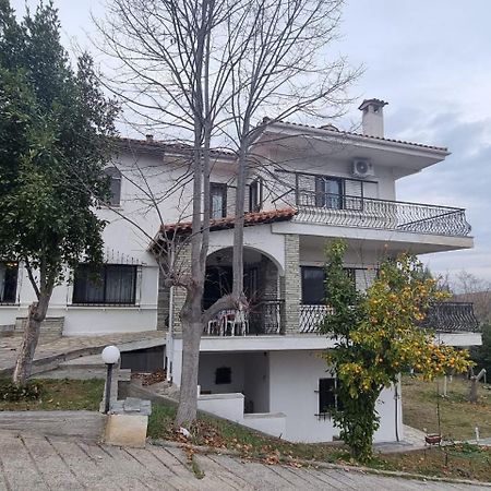Villa In Trilofos-Close To The Beach Thessaloniki Exterior photo